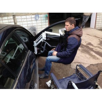 Подъёмник для инвалидов O-Savva Minik в автомобиль в Ростове на Дону