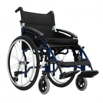 Кресло-коляска с ручным приводом Ortonica Desk 4000 в Ростове на Дону