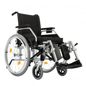 Кресло-коляска с ручным приводом Ortonica Base Lite 400 в Ростове на Дону