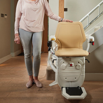 Подъёмник кресельный лестничный Bespoke Stairlifts Infinity V9 в Ростове на Дону