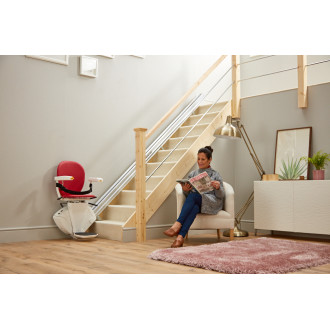 Подъёмник кресельный лестничный Bespoke Stairlifts Synergy в Ростове на Дону