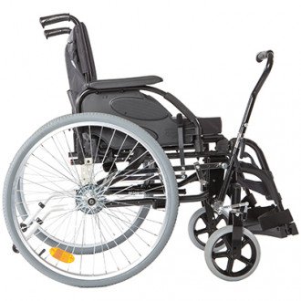 Кресло-коляска с рычажным приводом Invacare Action 3 NG в Ростове на Дону