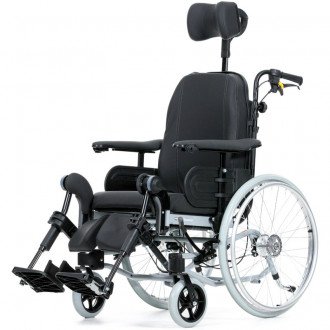 Многофункциональная кресло-коляска Invacare Rea Clematis в Ростове на Дону